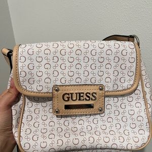 White guess bag
